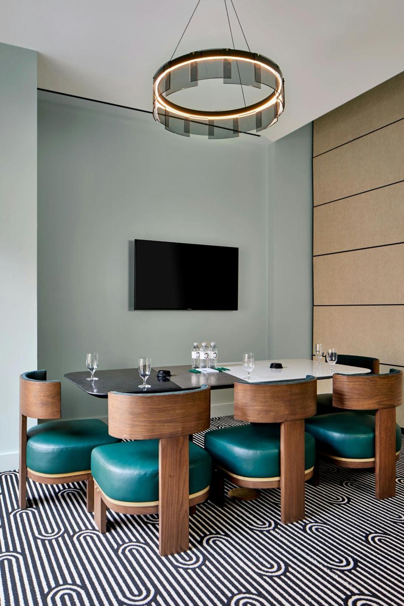 Hotel Celare, Cincinnati Midtown, A Tribute Portfolio Hotel Exterior photo